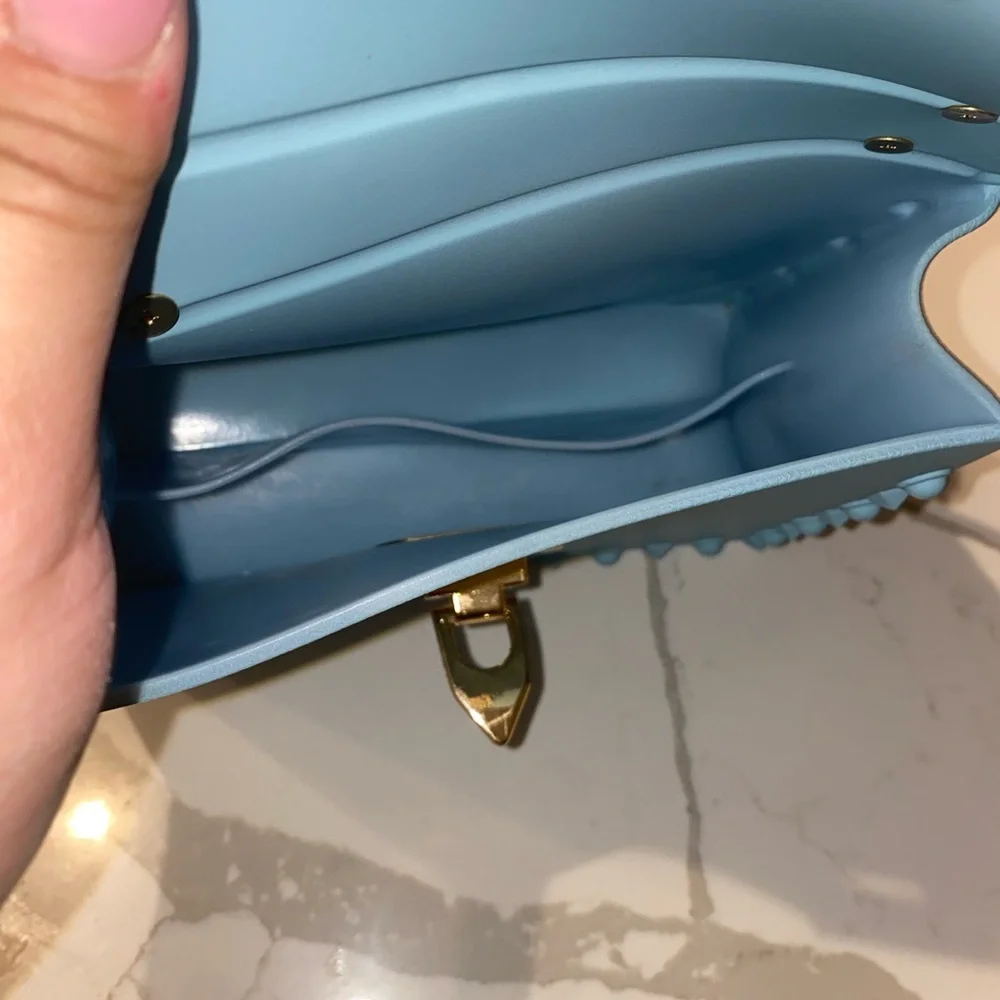 Plastic/rubber handbag - Picture 5 of 6